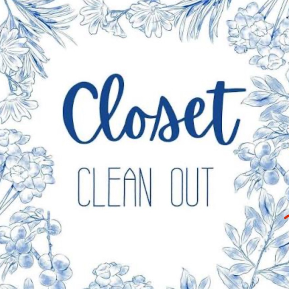 Blue and White Floral Design